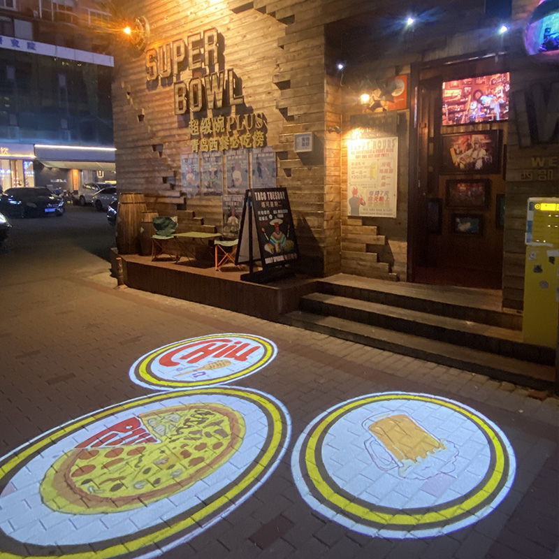 Right now, the gobo ad projector for business premises in the shopping mall is drawing many customers with its eye-catching promotions.