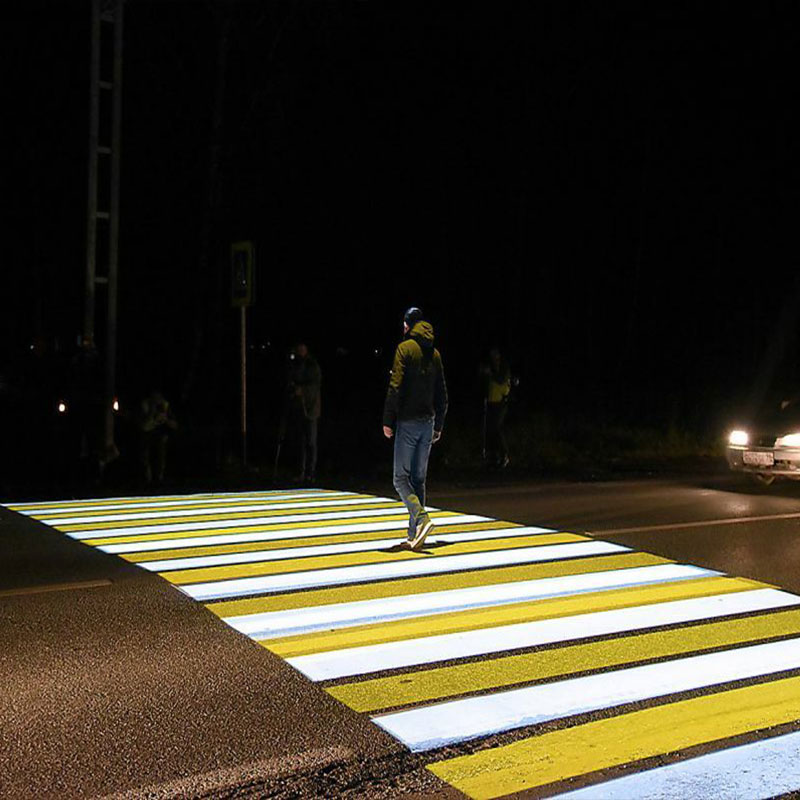 Pedestrian Crossing Projection Lamp: Today’s Innovative Choice for Accident Prevention in Busy City Street