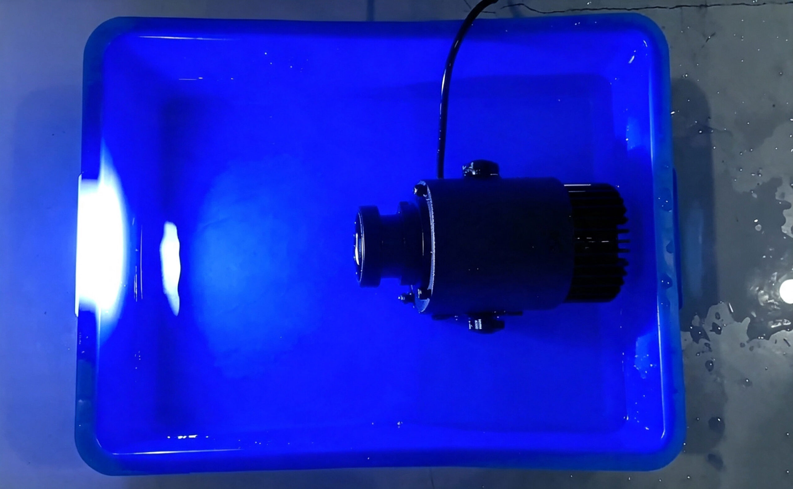 waterproof-gobo-projector